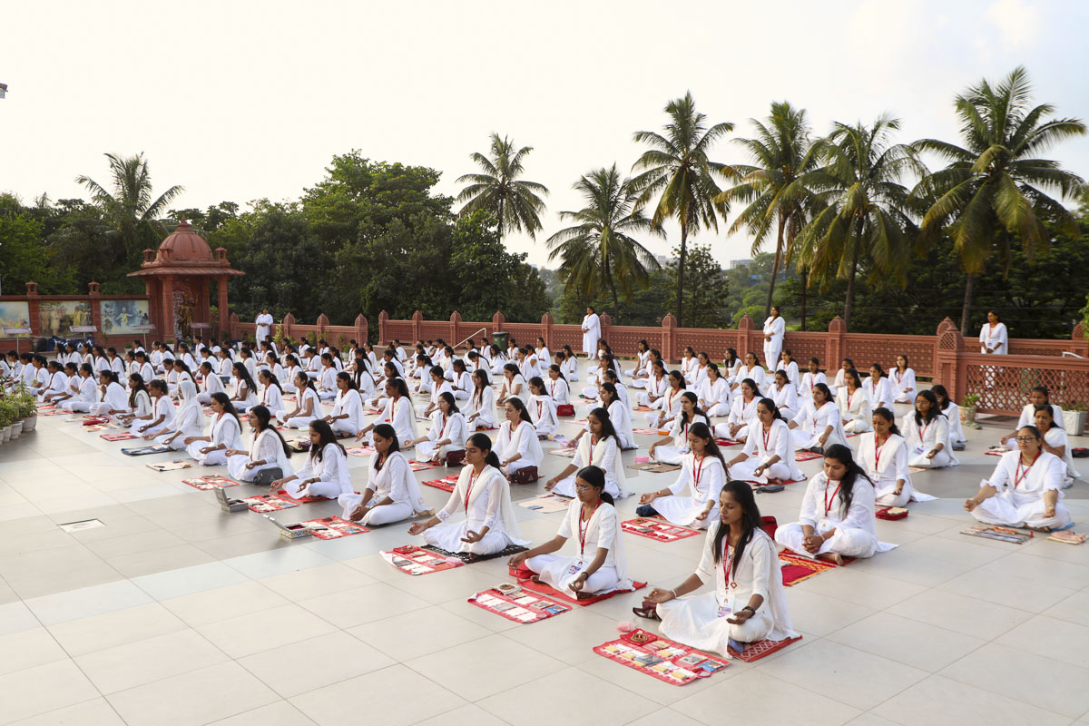 Yuva Shibir 2025: 'My Guru, My Life', Navsari