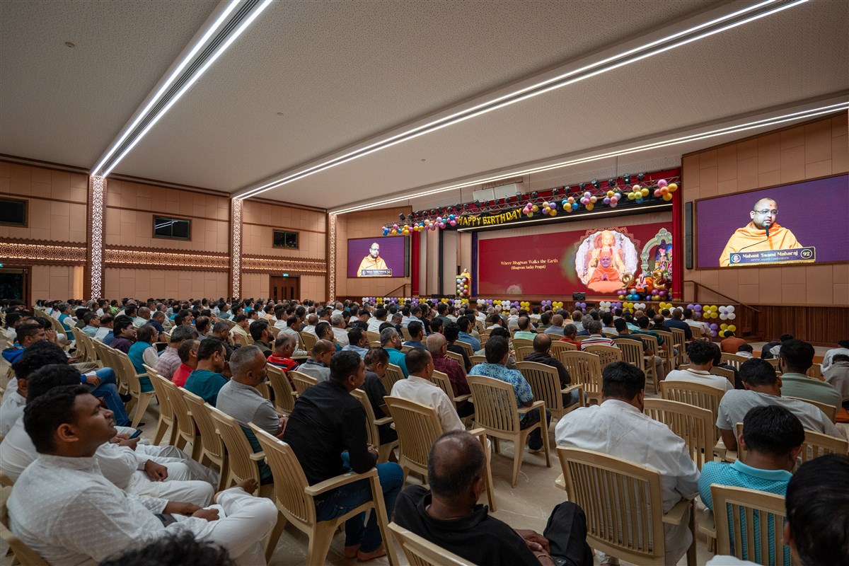 HH Mahant Swami Maharaj’s 92nd Birthday Assembly, Nairobi