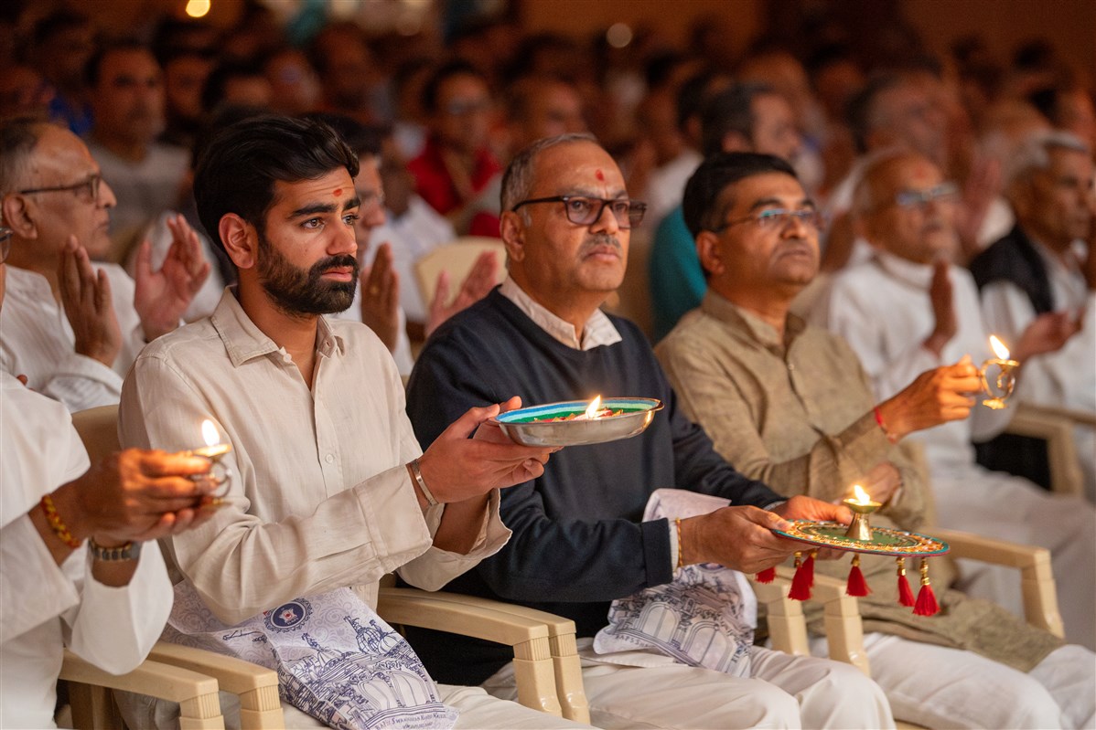 HH Mahant Swami Maharaj’s 92nd Birthday Assembly, Nairobi