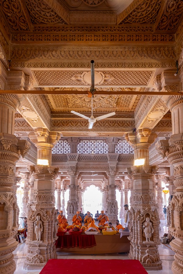 Senior swamis during the vastu pujan rituals