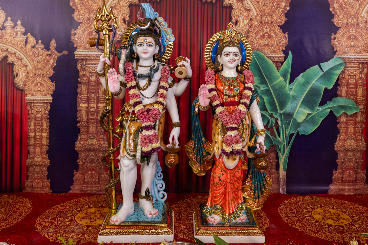 Bhagwan Shri Shankar and Shri Parvatiji 