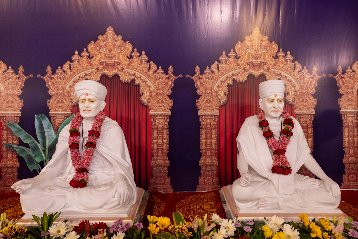 Brahmaswarup Shastriji Maharaj and Brahmaswarup Pramukh Swami Maharaj