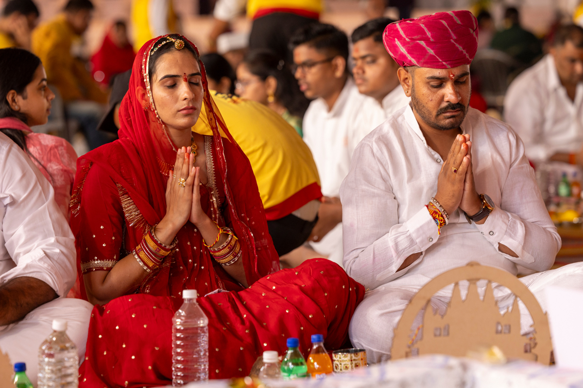 Devotees and well-wishers participate in the yagna rituals