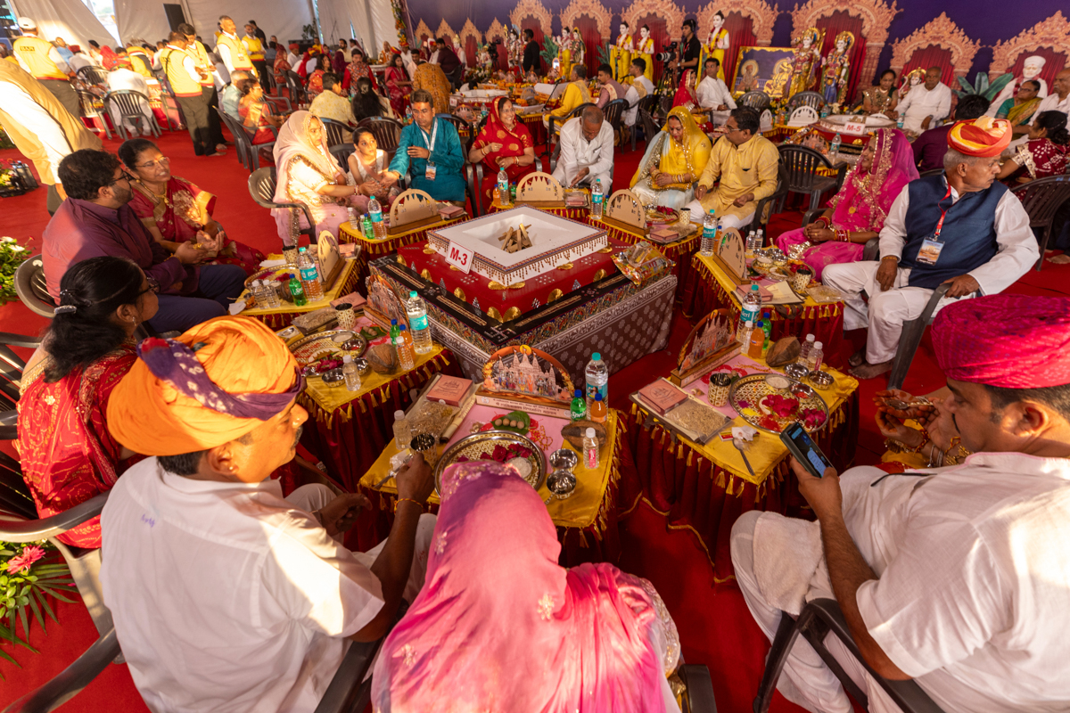Devotees and well-wishers participate in the yagna rituals