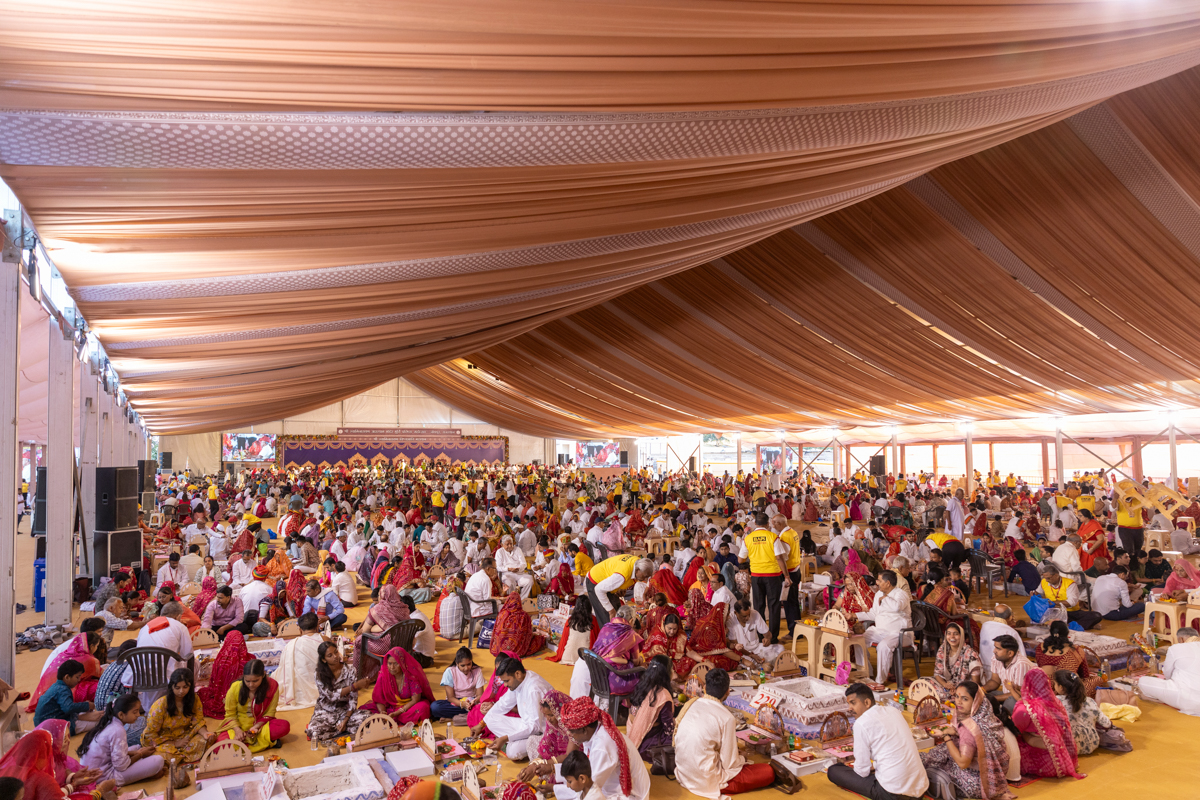 Devotees and well-wishers participate in the yagna rituals