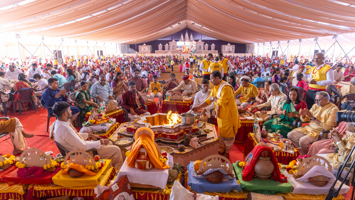 Devotees and well-wishers participate in the yagna rituals