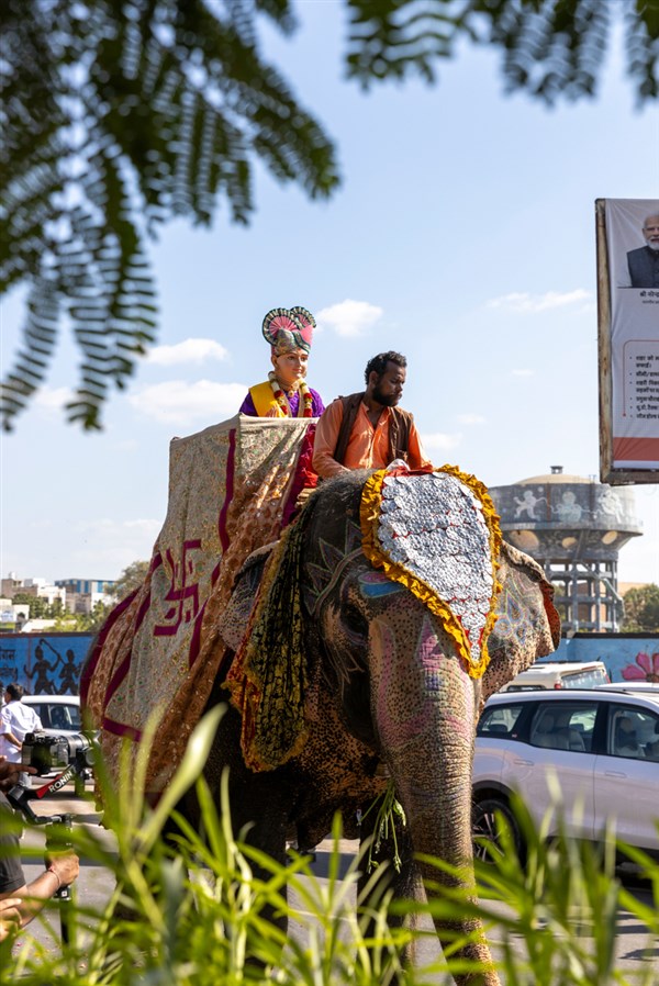 Nagar yatra through the streets of Jodhpur
