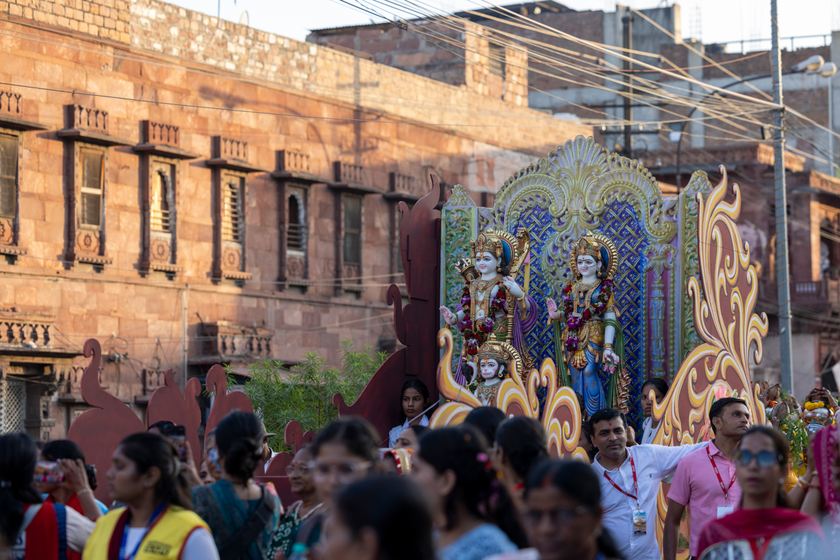 Bhagwan Shri Ram, Shri Sitaji and Shri Hanumanji on a decorative rath