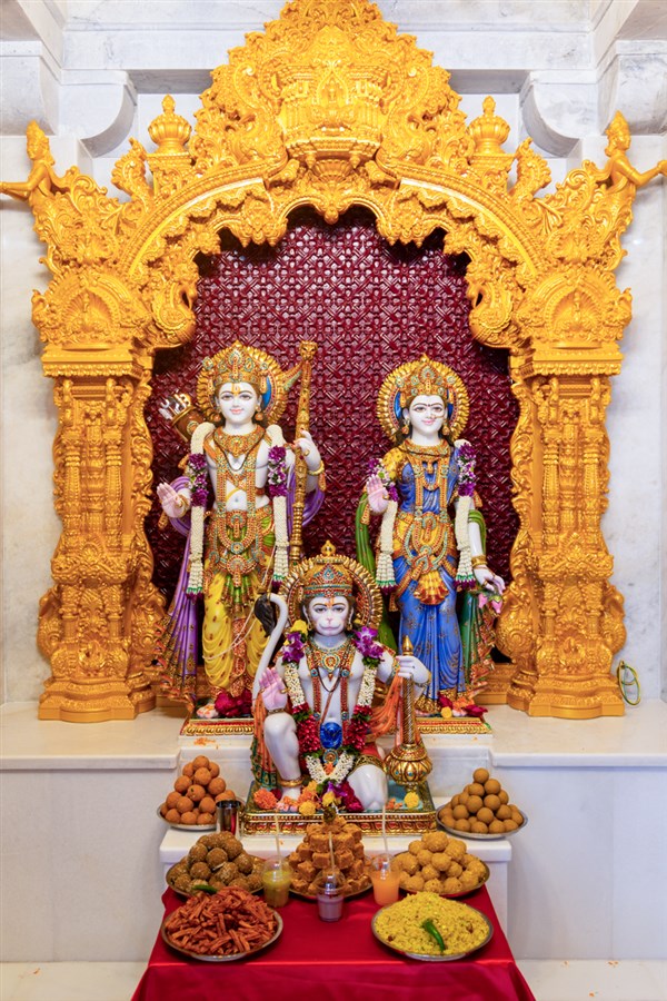 Bhagwan Shri Ram, Shri Sitaji and Shri Hanumanji