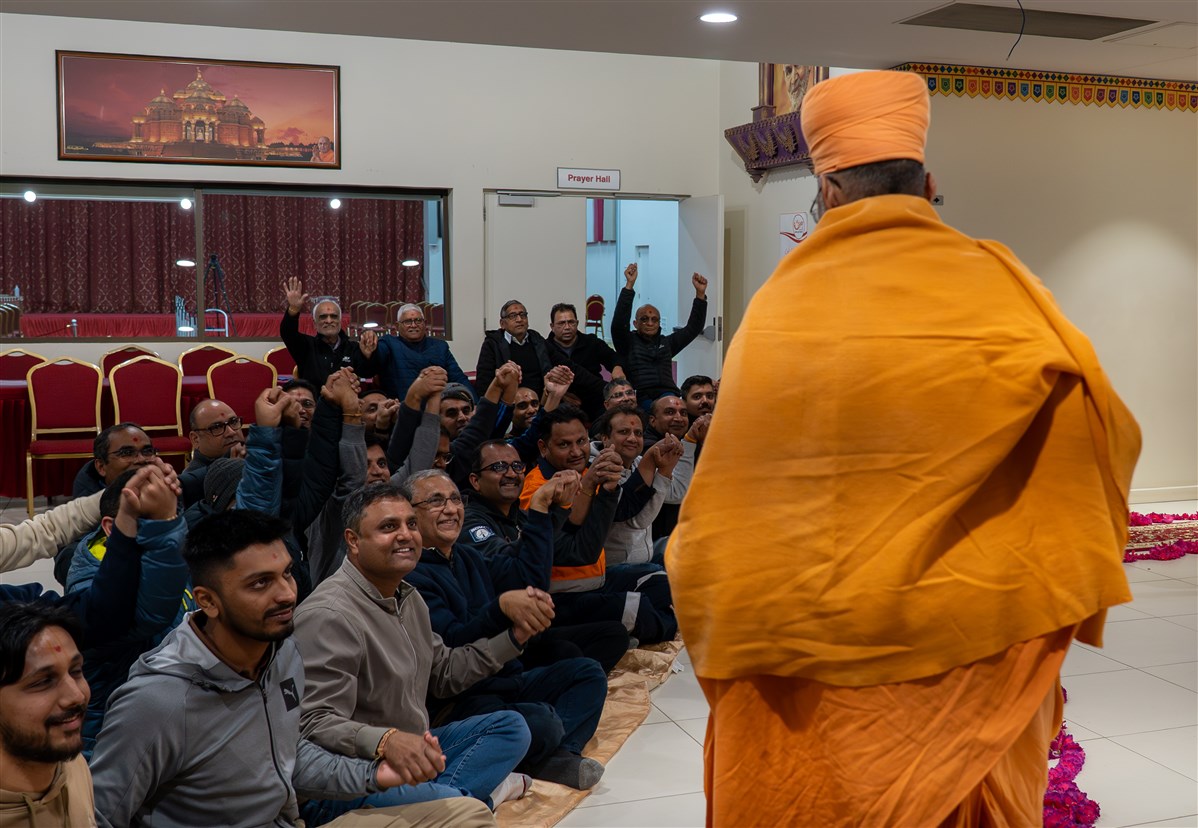 Satsang Vicharan by BAPS Swamis, Adelaide