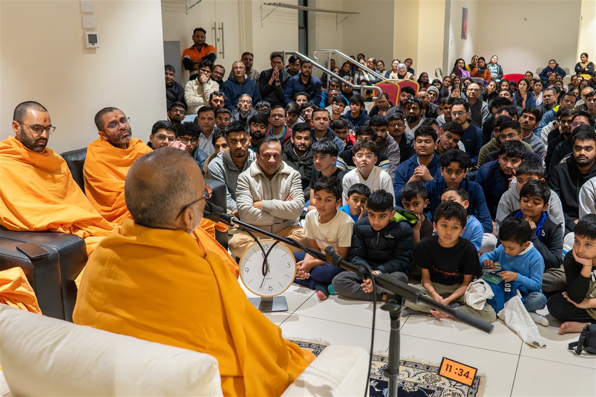 Satsang Vicharan by BAPS Swamis, Adelaide