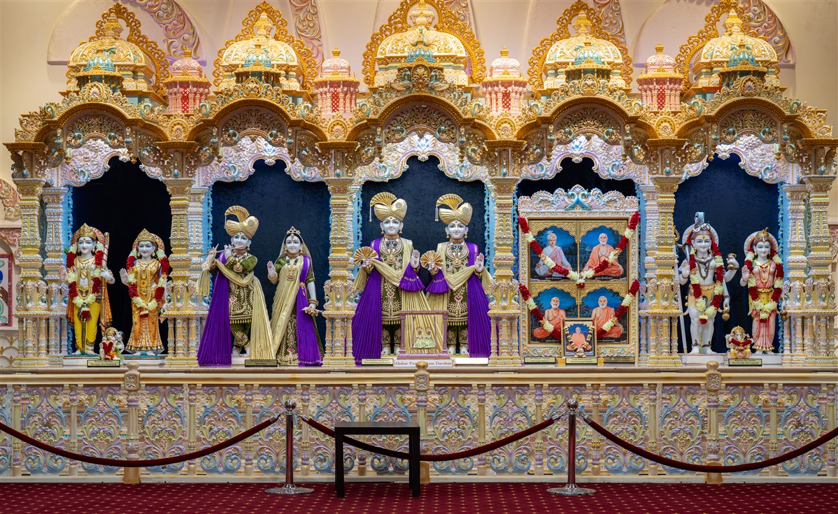 Satsang Vicharan by BAPS Swamis, Adelaide