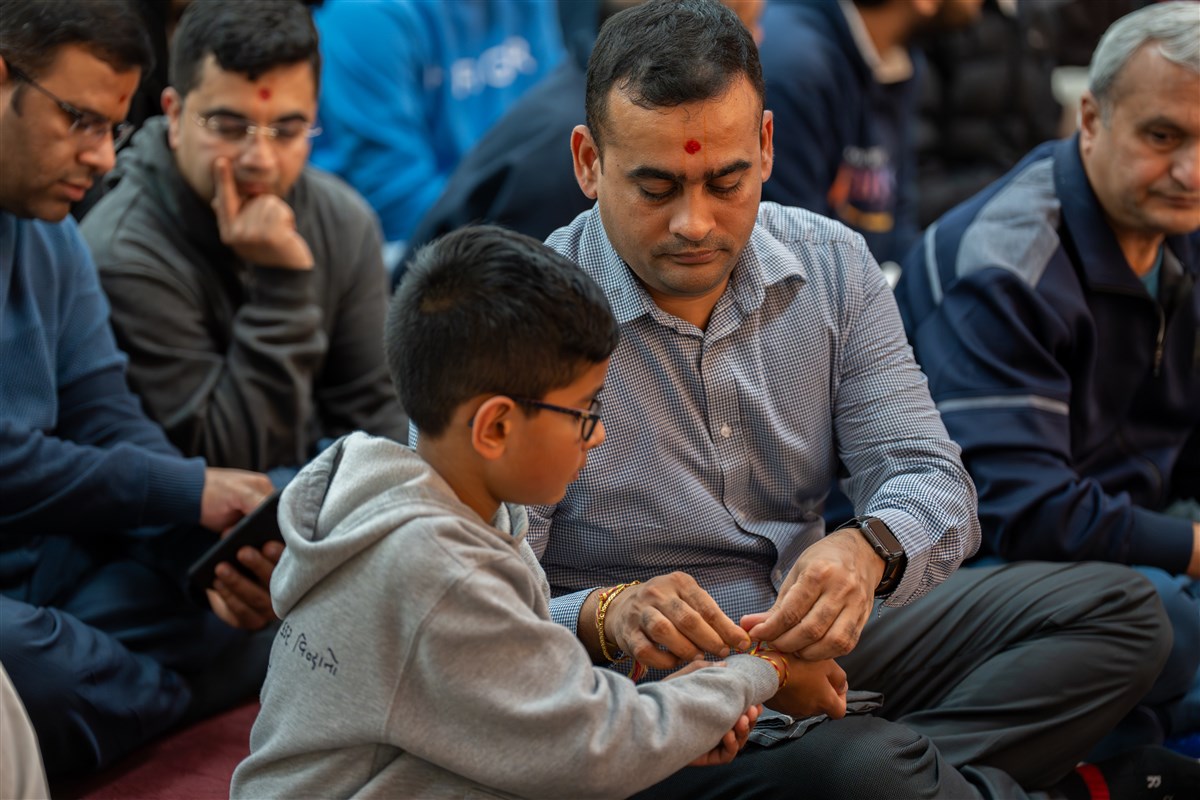 Satsang Vicharan by BAPS Swamis, Adelaide