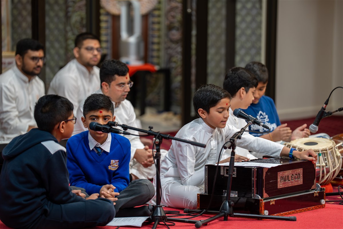 Satsang Vicharan by BAPS Swamis, Adelaide