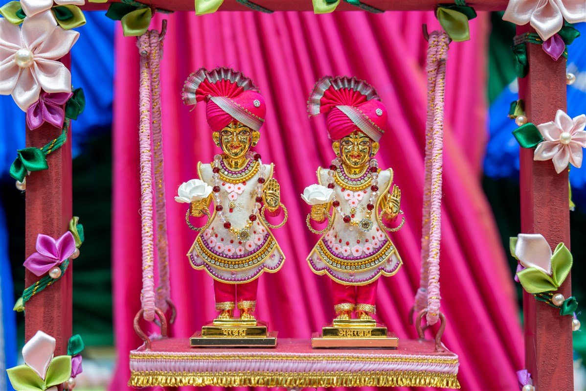 Satsang Vicharan by BAPS Swamis, Adelaide