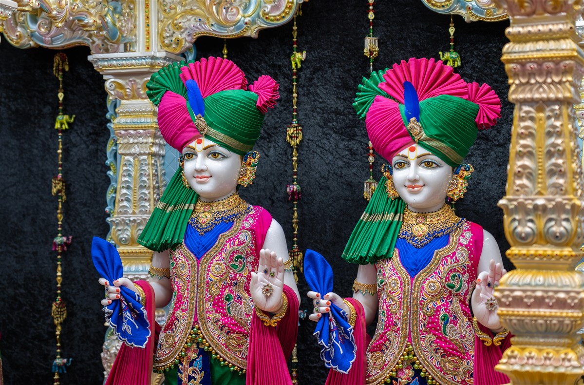 Satsang Vicharan by BAPS Swamis, Adelaide