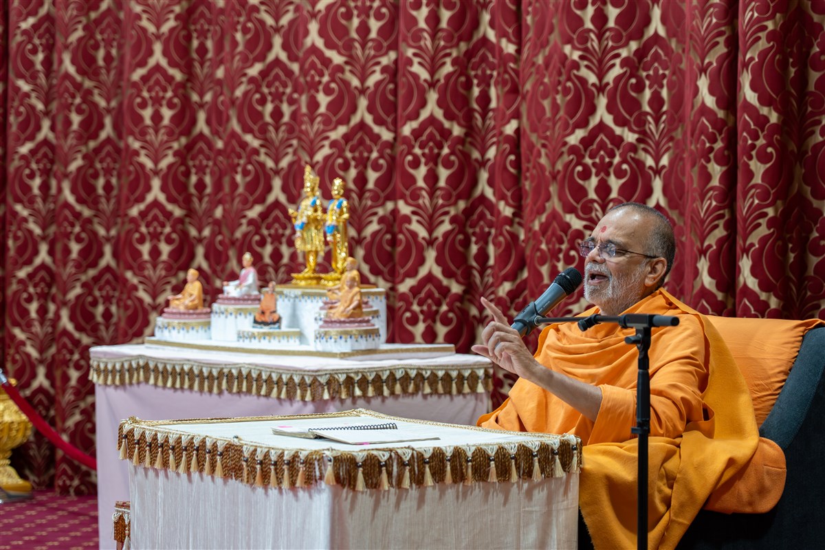 Satsang Vicharan by BAPS Swamis, Adelaide