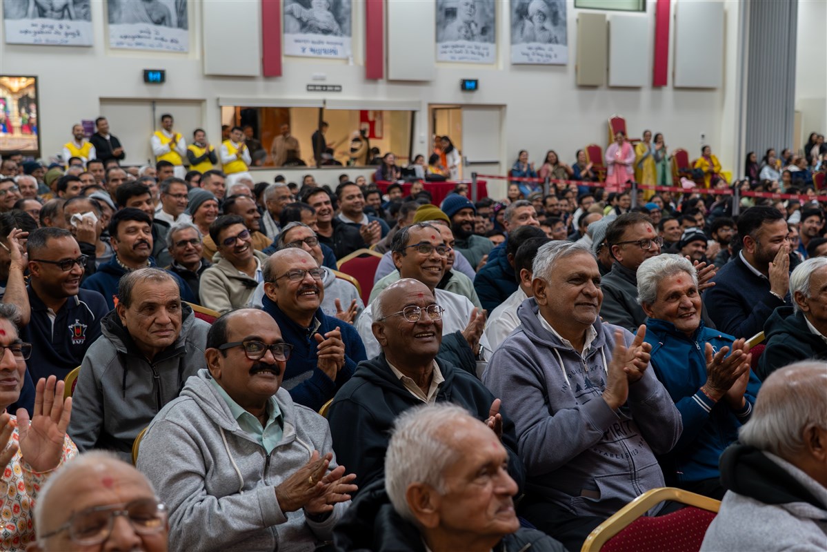 Satsang Vicharan by BAPS Swamis, Adelaide