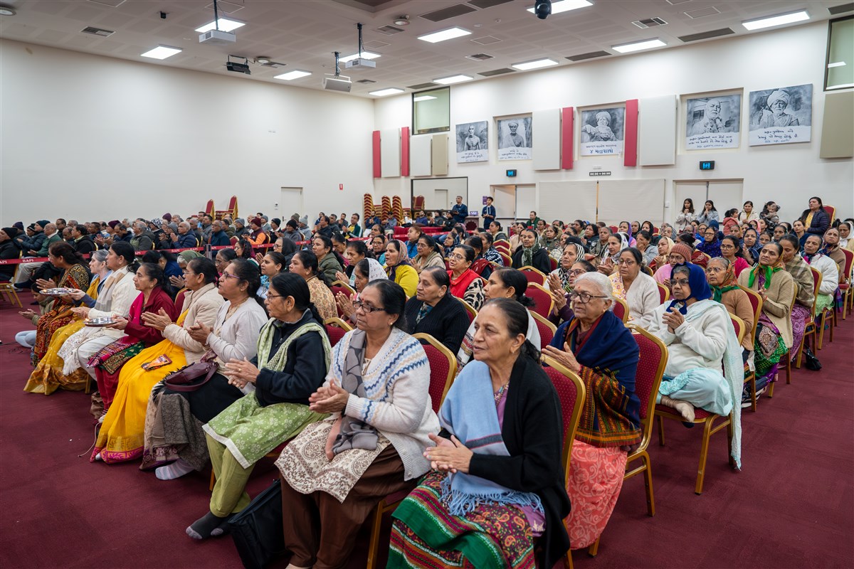 Satsang Vicharan by BAPS Swamis, Adelaide