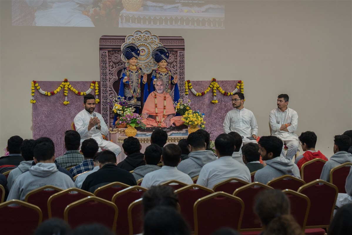 Satsang Vicharan by BAPS Swamis, Adelaide
