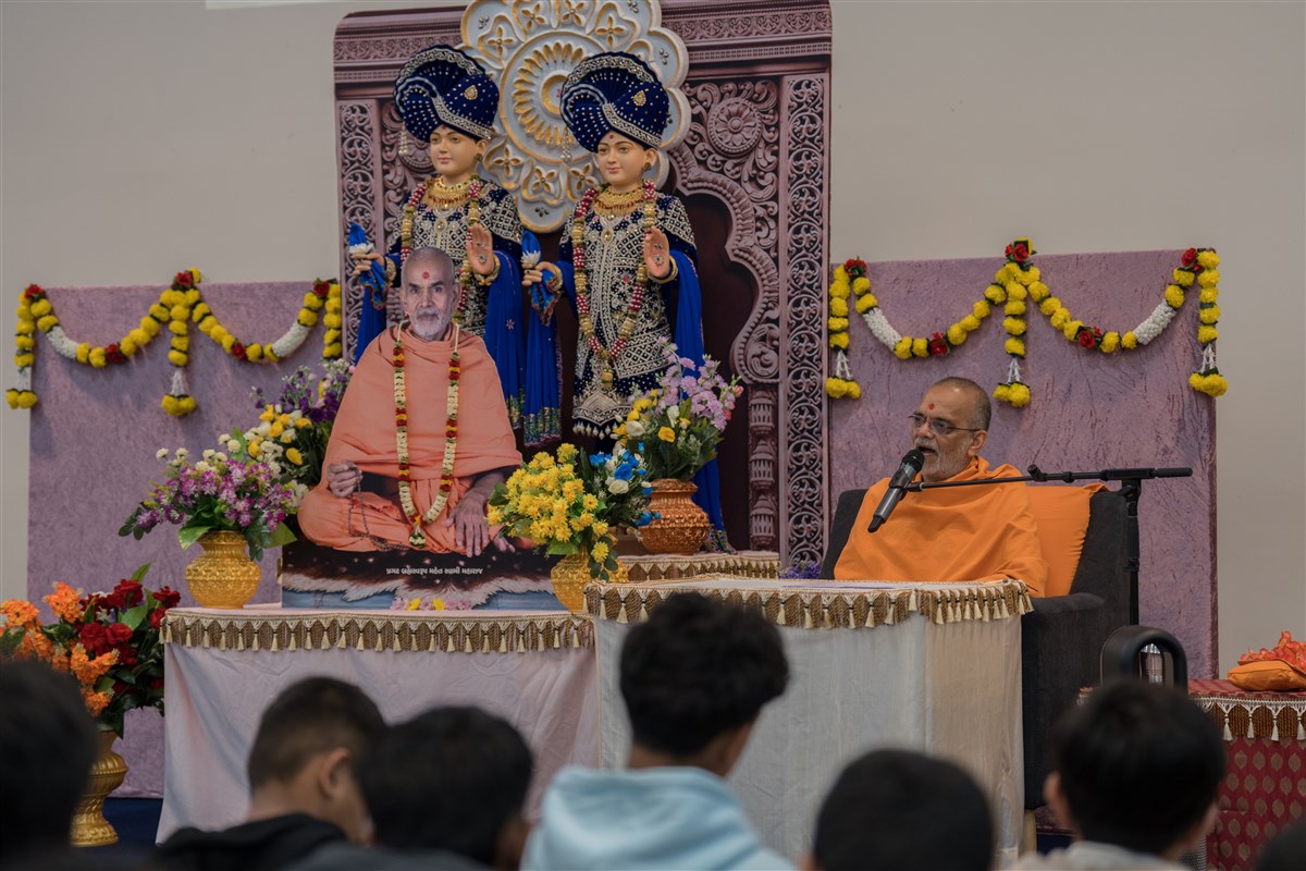 Satsang Vicharan by BAPS Swamis, Adelaide