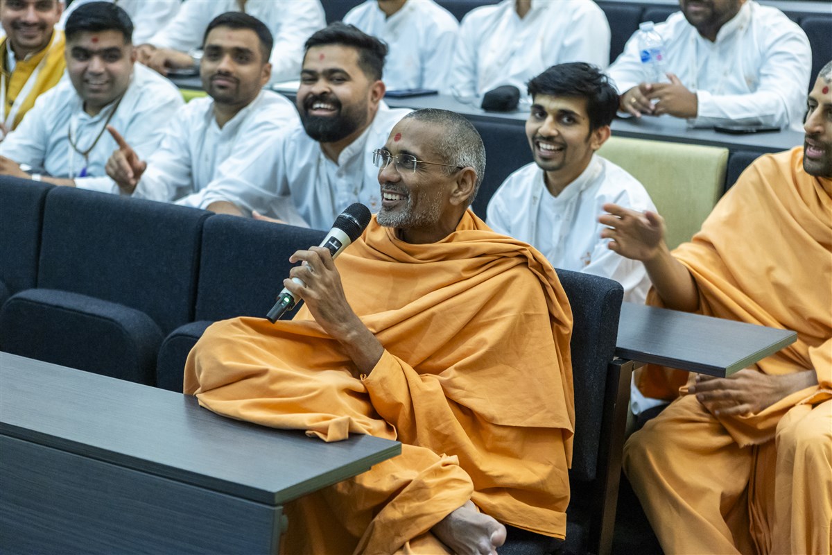 Atmatruptdas Swami and swamis joined 'The Prapti Files' interactive game session