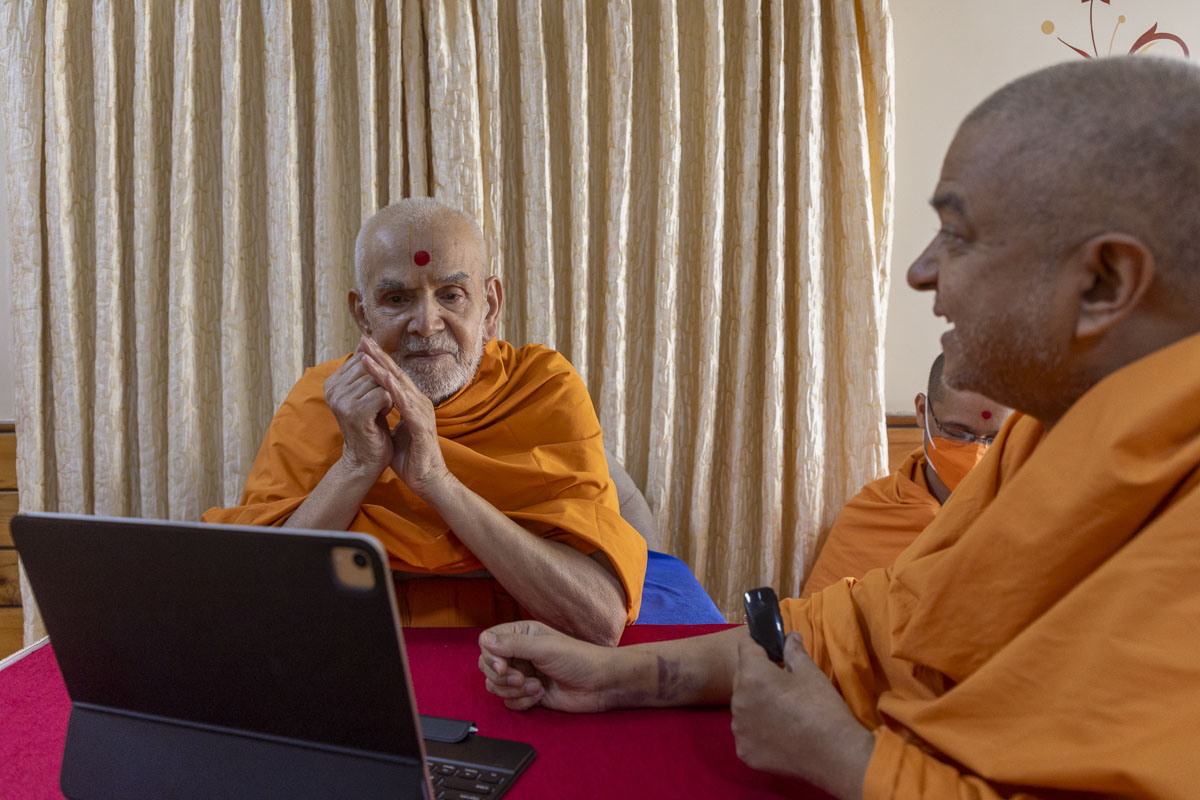 Precious moments with his mentor: Swami Brahmaviharidas shares highlights of The Fairy Tale with His Holiness Mahant Swami Maharaj