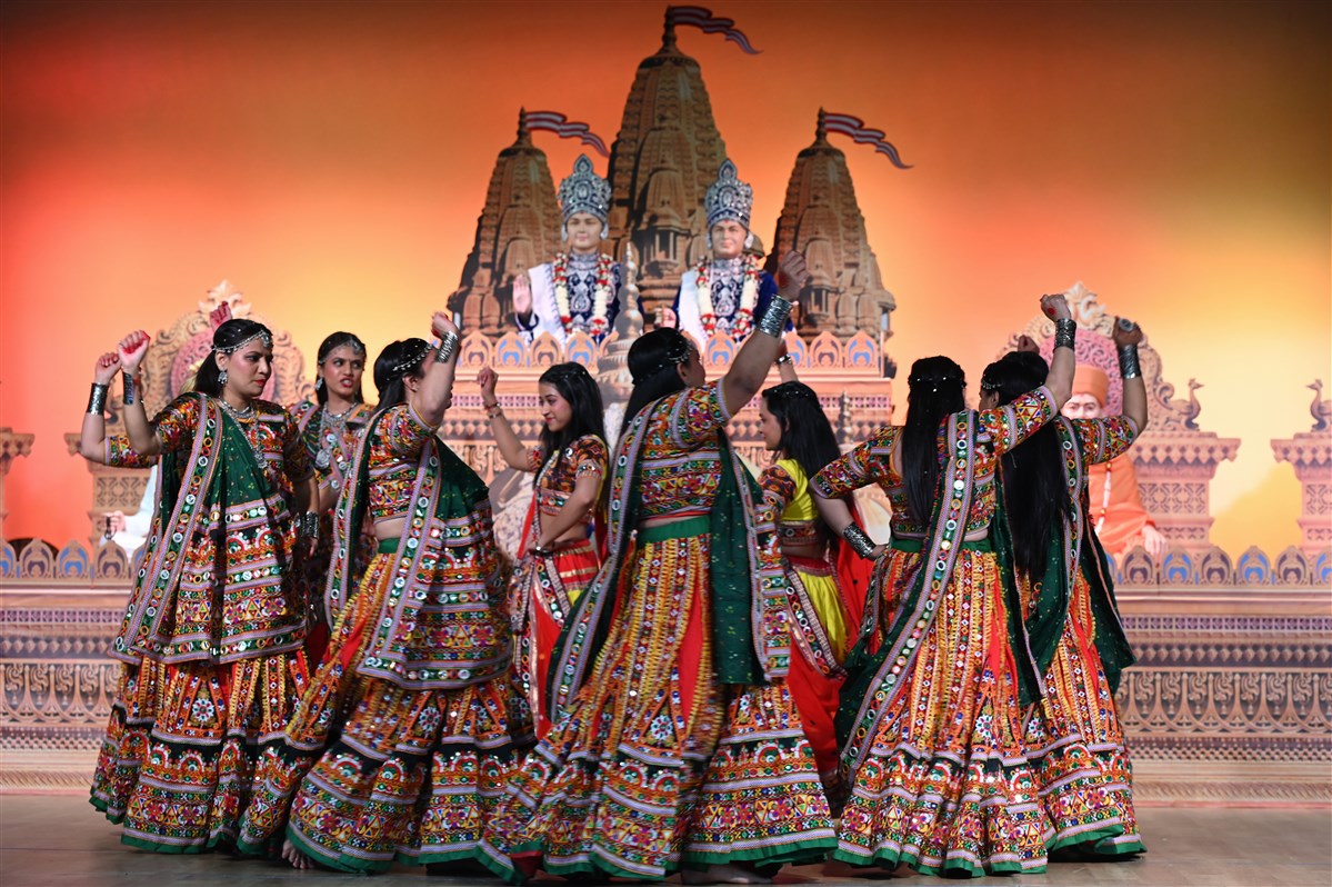 Womens' Cultural Program Womens' Cultural Program