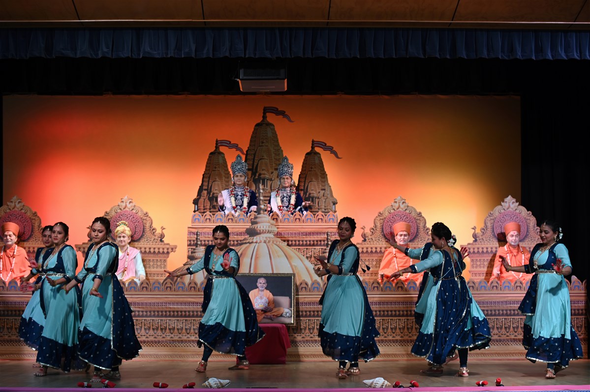 Womens' Cultural Program Womens' Cultural Program