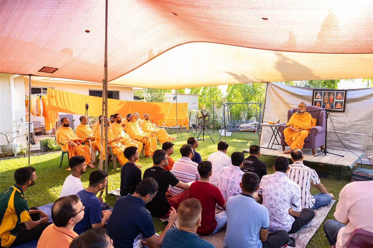 Satsang Vicharan by BAPS Swamis, Darwin