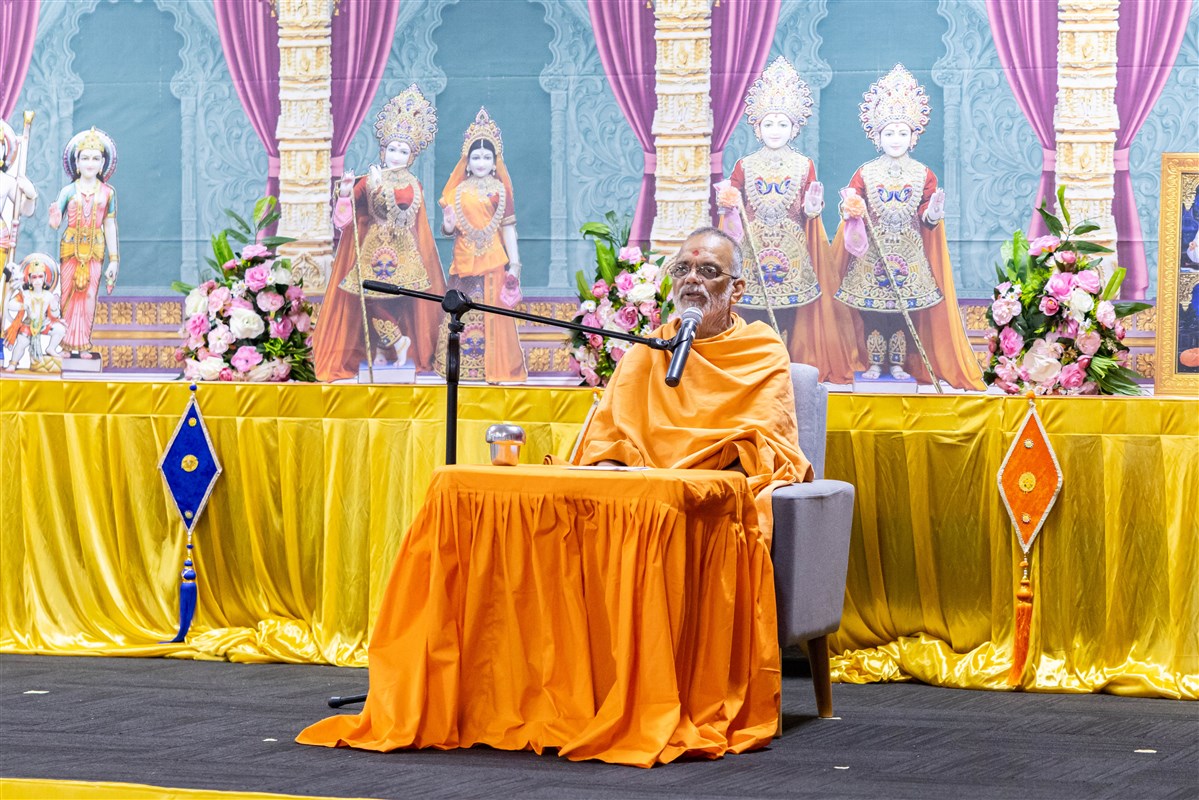 Satsang Vicharan by BAPS Swamis, Darwin