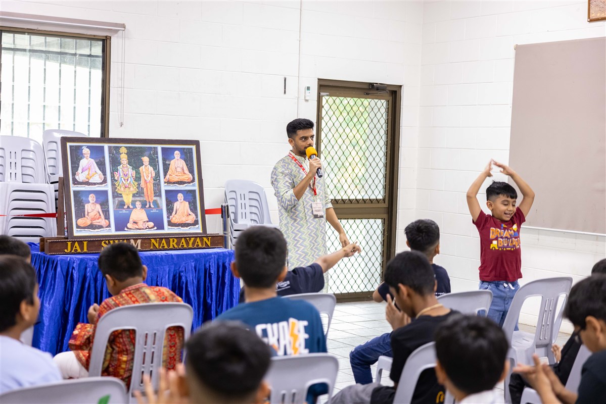 Satsang Vicharan by BAPS Swamis, Darwin