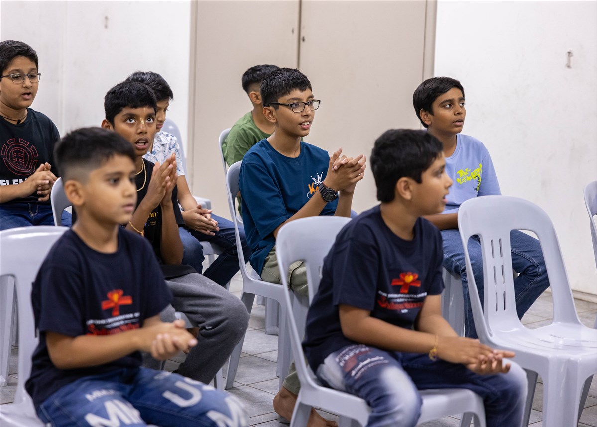 Satsang Vicharan by BAPS Swamis, Darwin