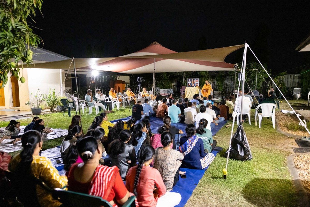 Satsang Vicharan by BAPS Swamis, Darwin