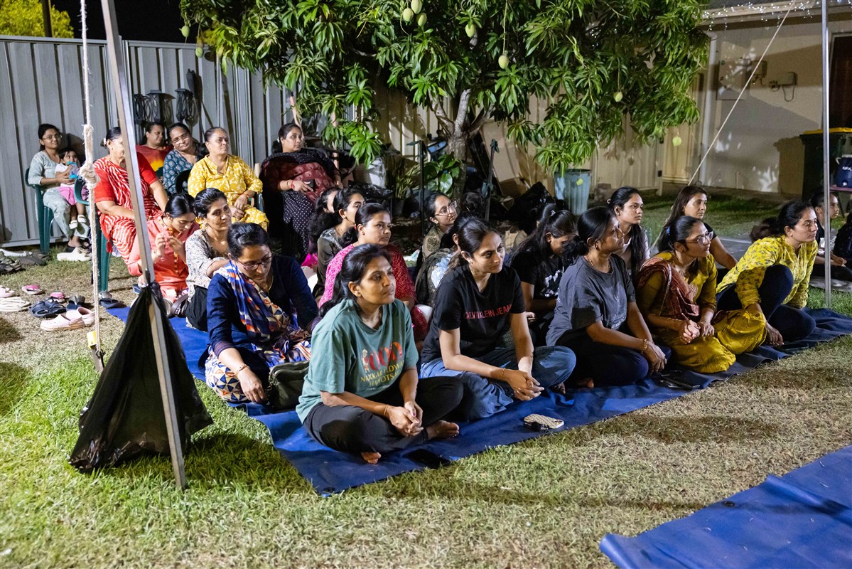 Satsang Vicharan by BAPS Swamis, Darwin