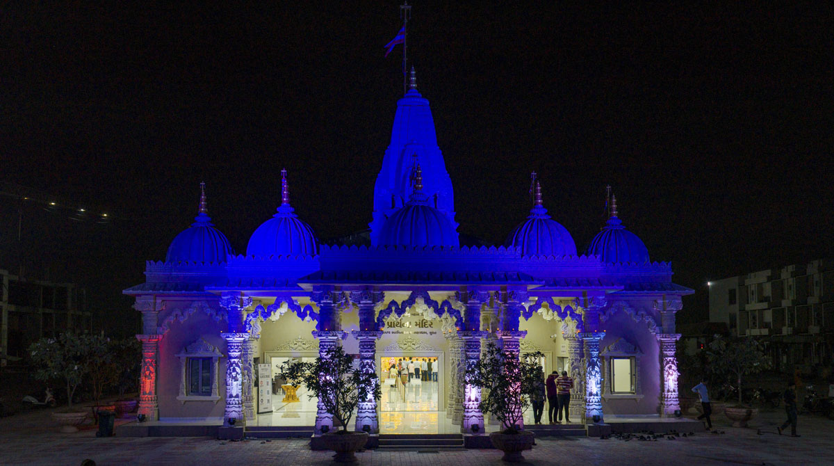Diwali & Annakut Celebrations 2025 at BAPS Shri Swaminarayan Prarthana Mandir, Kanad, Surat