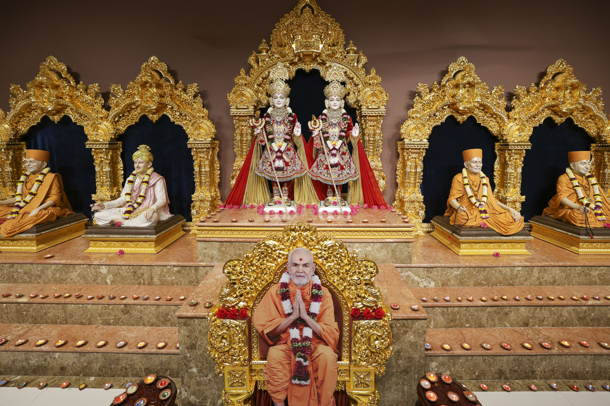 Diwali & Annakut Celebrations 2025 at BAPS Shri Swaminarayan Prarthana Mandir, Kanad, Surat