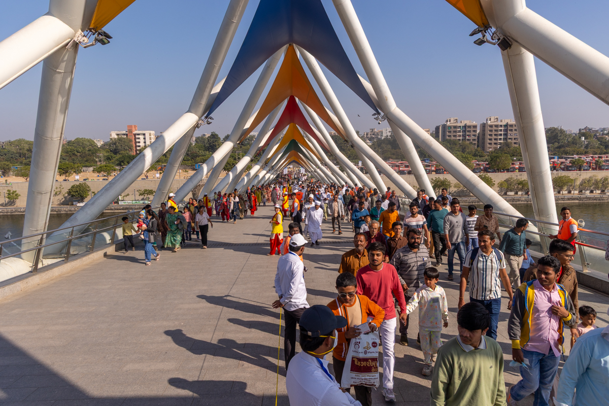 Devotees on their way to the celebration assembly