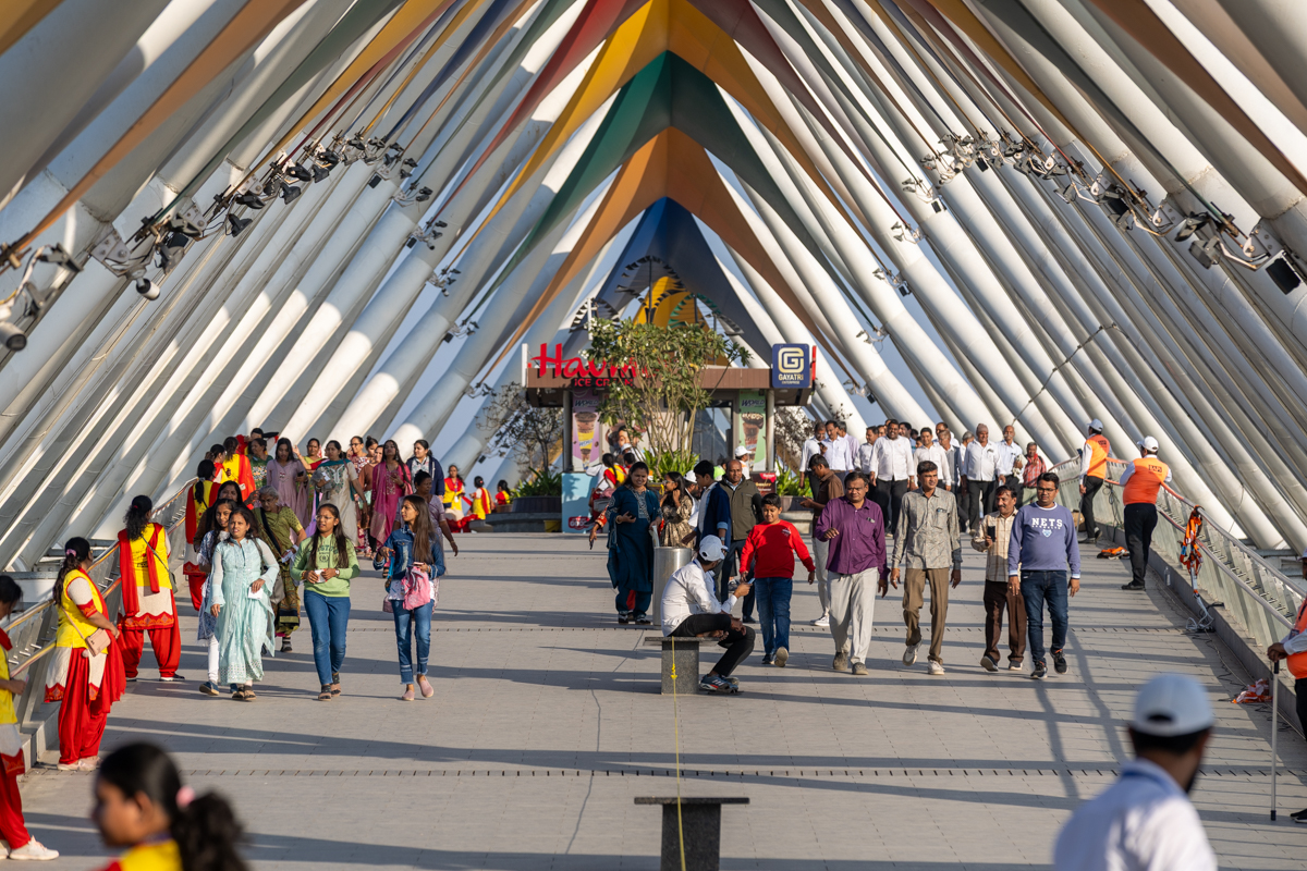 Devotees on their way to the celebration assembly