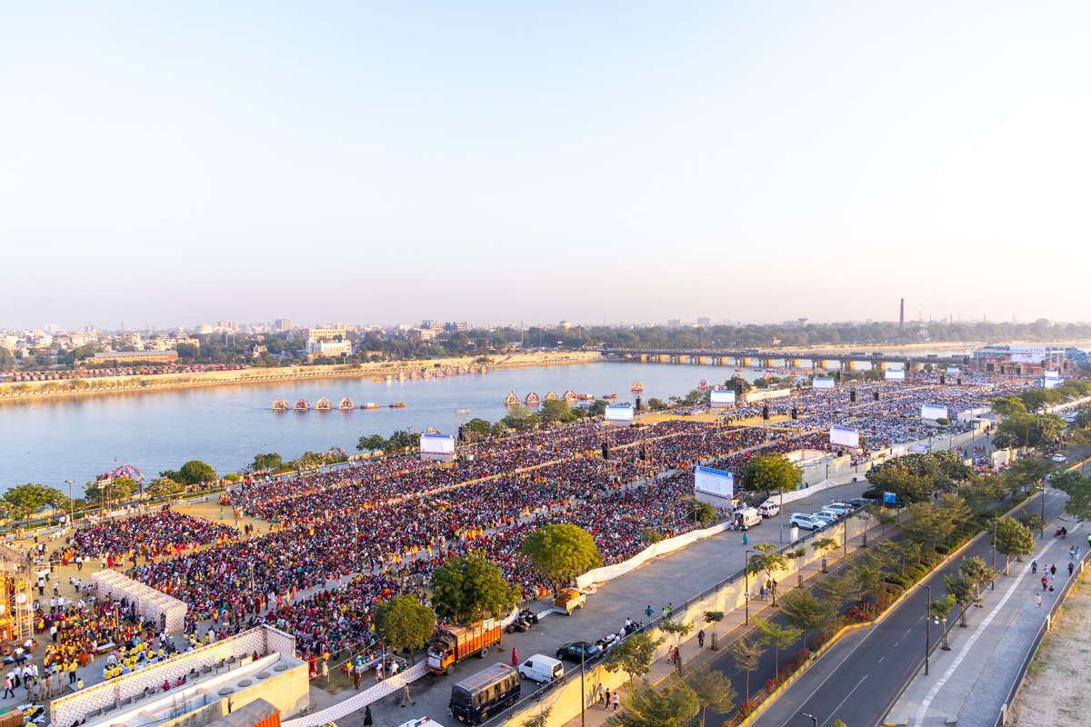 Aerial view of the assembly