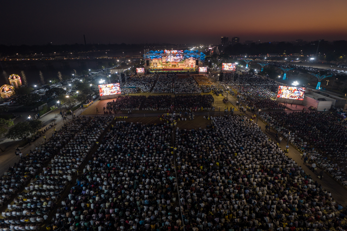 Aerial view of the assembly