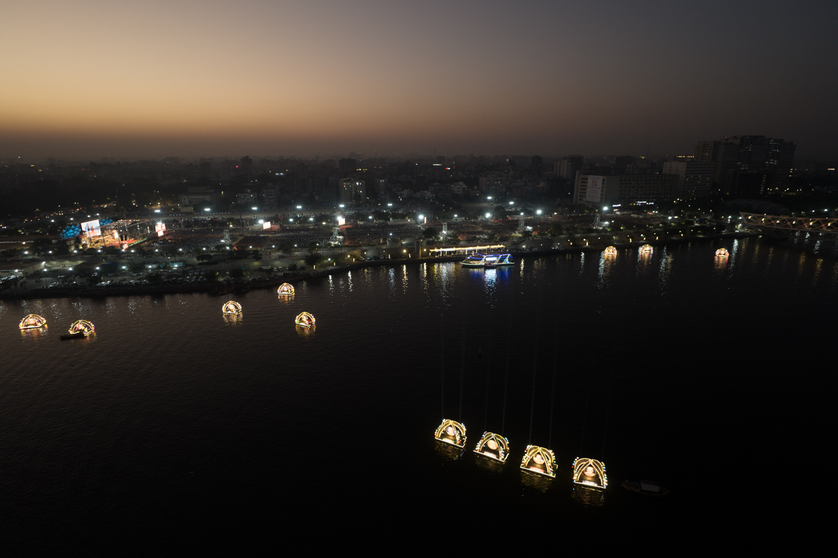 Aerial view of the assembly