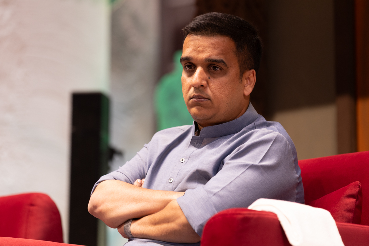 Shri Harsh Sanghavi during the assembly