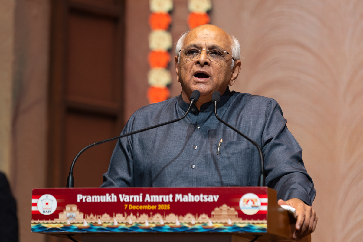 Shri Bhupendrabhai Patel addresses the assembly