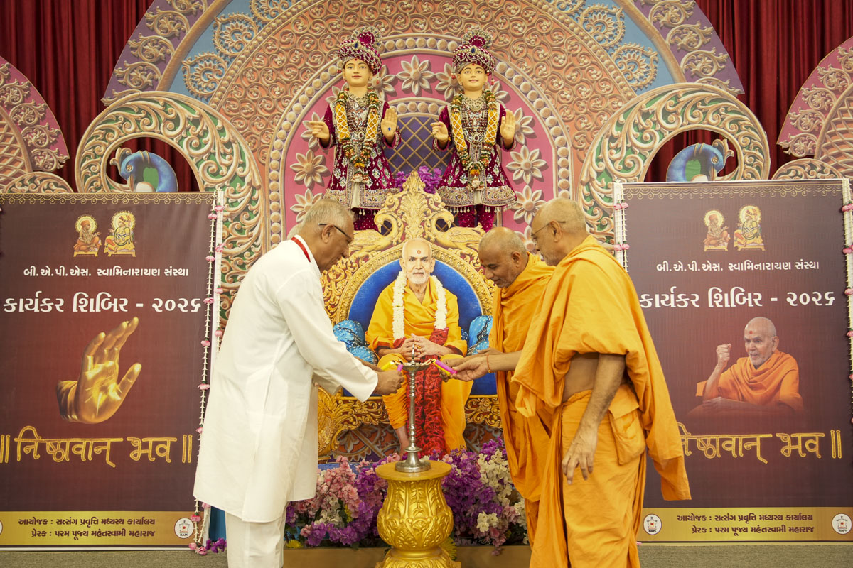 Annual Karyakar Shibirs 2025-26: ‘Nishthavan Bhava…’, India