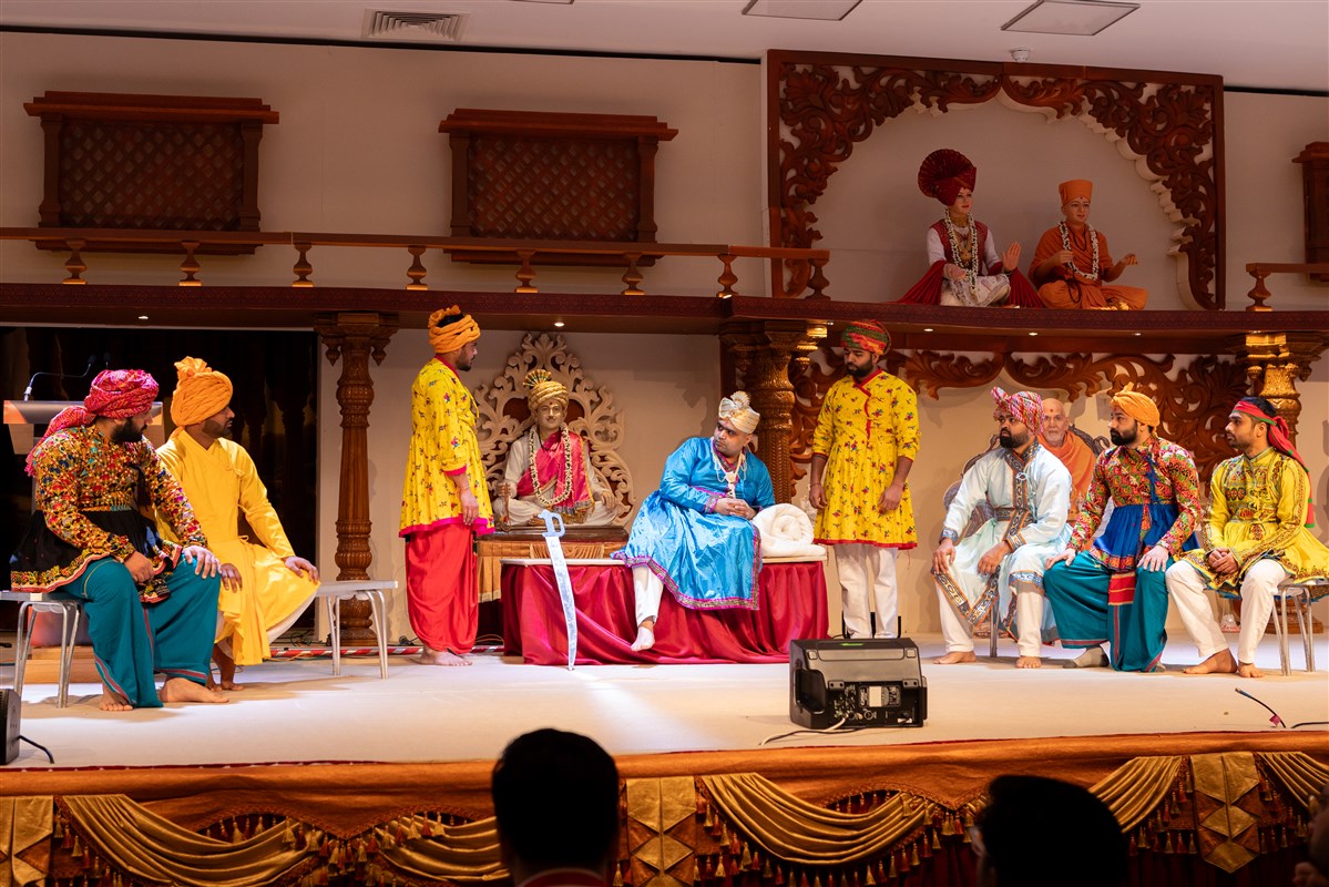 Yuvaks presented a skit on Uga Khuman