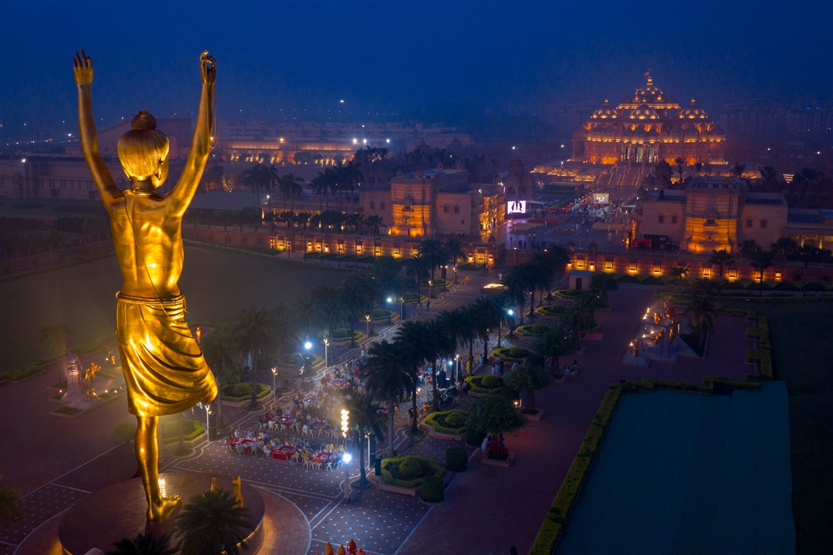 Tapomurti Shri Nilkanth Varni Murti-Pratishtha Yagna