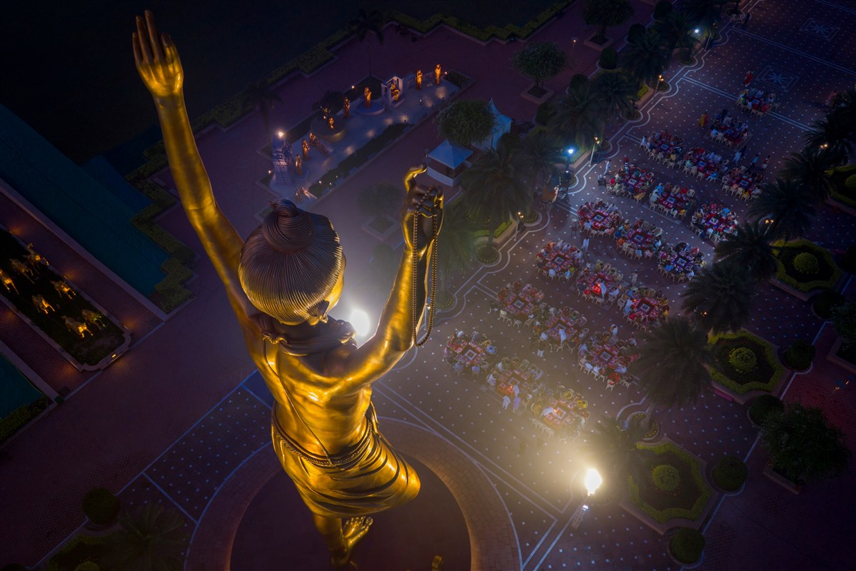 Tapomurti Shri Nilkanth Varni Murti-Pratishtha Yagna