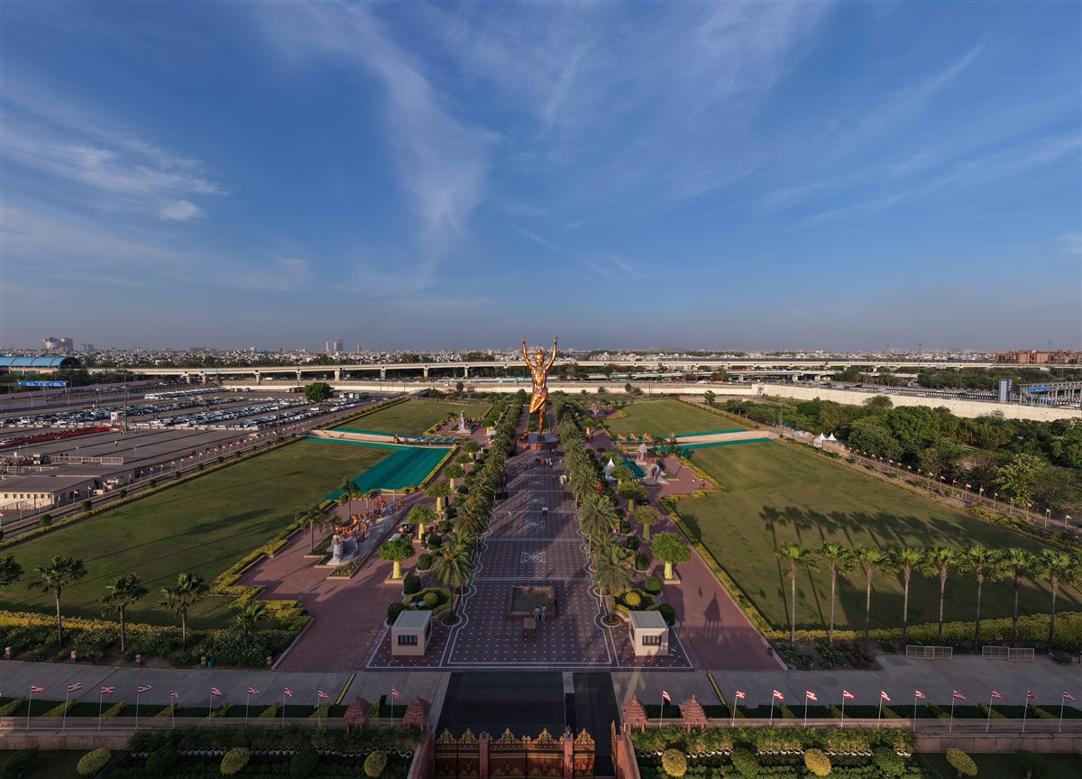 Tapomurti Shri Nilkanth Varni