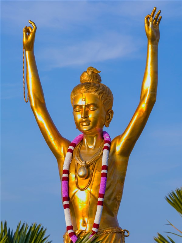 Tapomurti Shri Nilkanth Varni